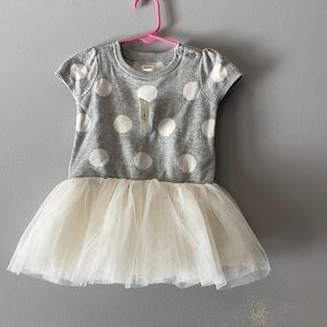 Baby girl dress 6 to 12 months new with tag